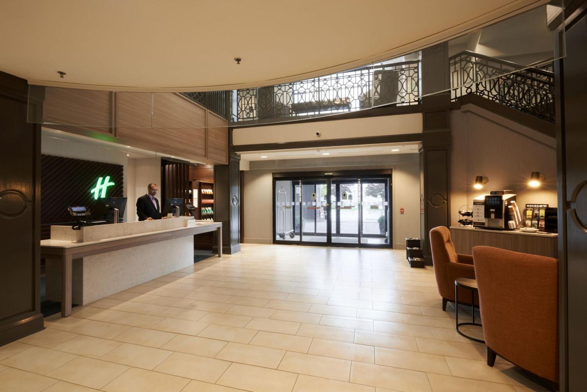 Holiday Inn & Suites Ottawa Kanata By Ihg Esterno foto