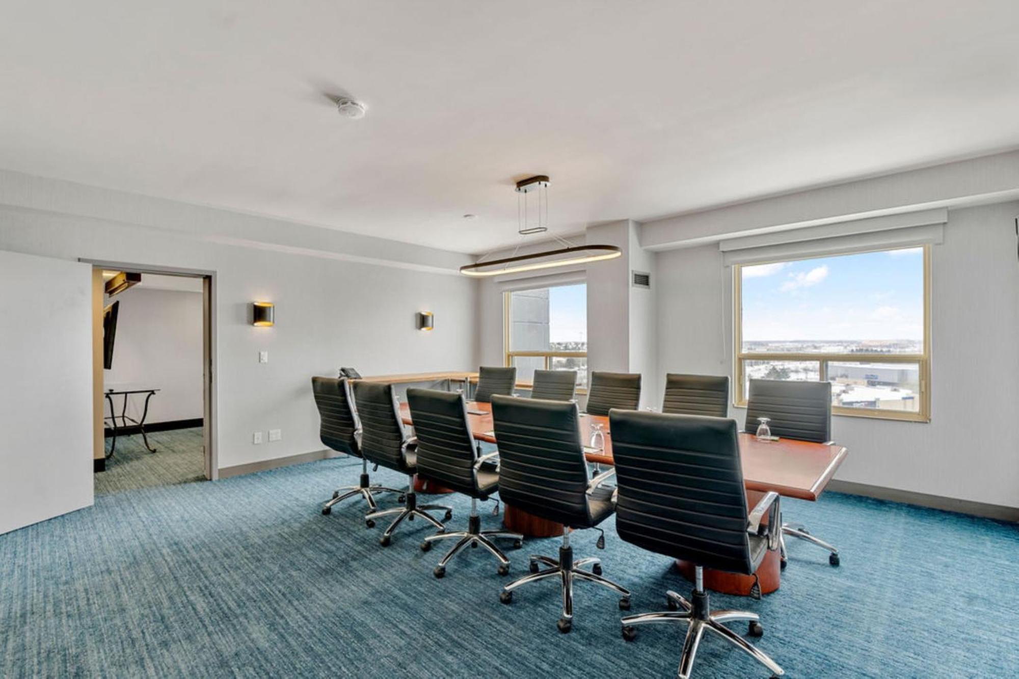 Holiday Inn & Suites Ottawa Kanata By Ihg Esterno foto